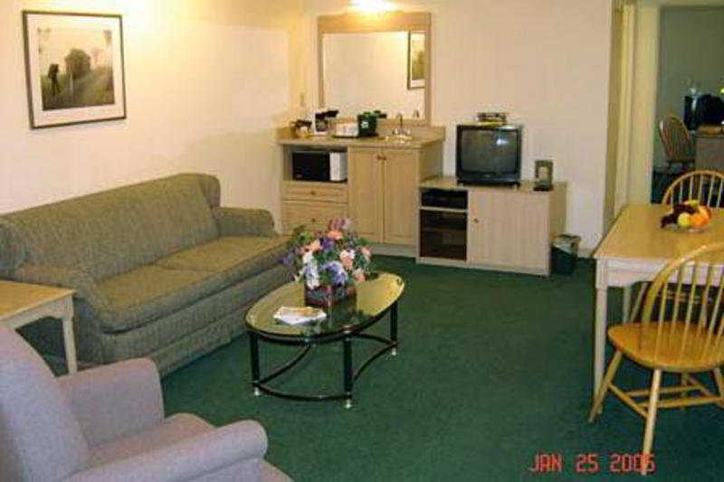 Holiday Inn Express Hotel & Suites Uptown Fredericton By Ihg Oda fotoğraf