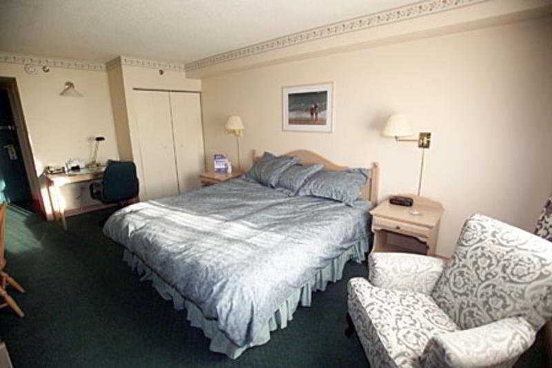 Holiday Inn Express Hotel & Suites Uptown Fredericton By Ihg Dış mekan fotoğraf